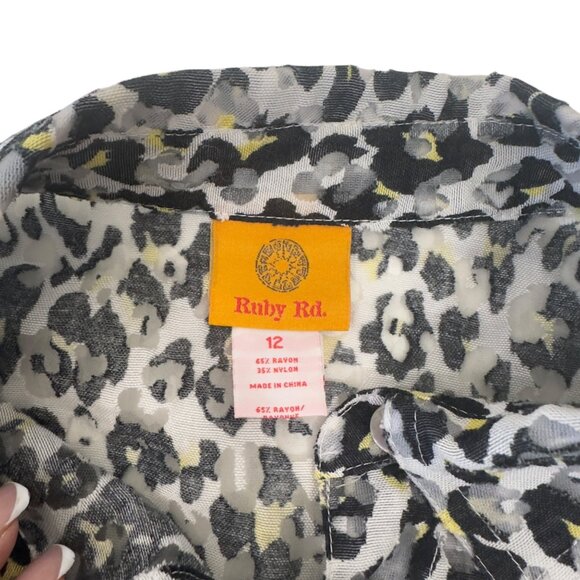 Ruby Rd. Womens Leopard Print Button-Up Shirt With 3/4 Sleeves Size 12 - Picture 2 of 11